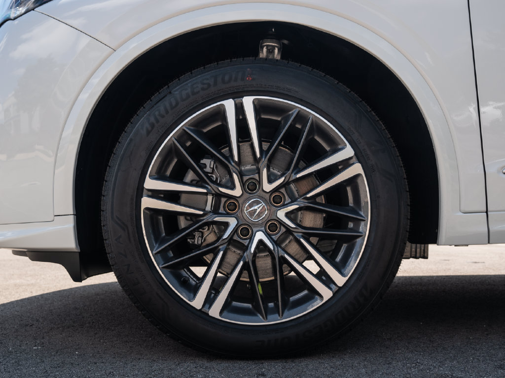 New 2026 Acura MDX w/ Advance Package AWD/4WD image 6