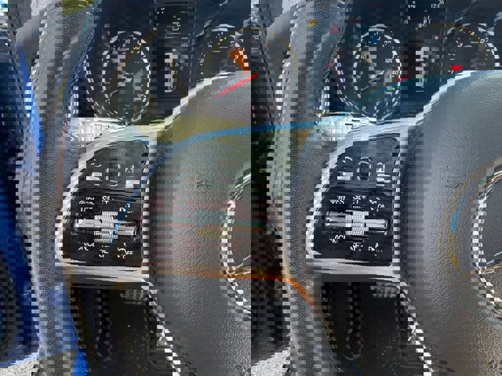 Used 2022 Mercedes-Benz GLC 300 4MATIC image 16