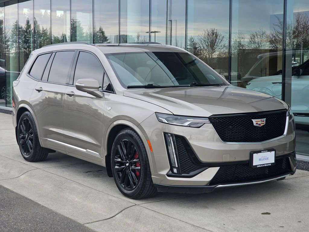 Used 2023 Cadillac XT6 Sport AWD/4WD image 7