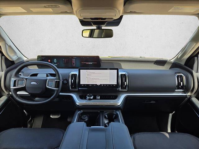 New 2027 Ford Expedition Platinum w/ Driver's Package RWD image 15