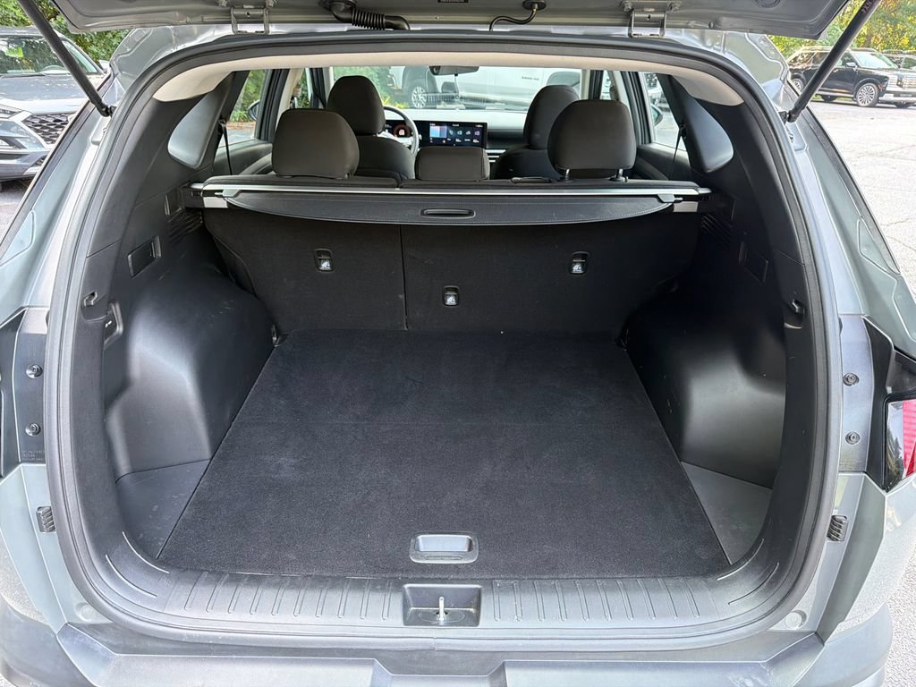 Used 2025 Hyundai Tucson SE FWD image 18