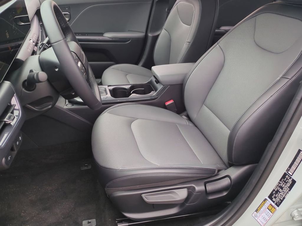 New 2026 Kia K4 LXS image 19