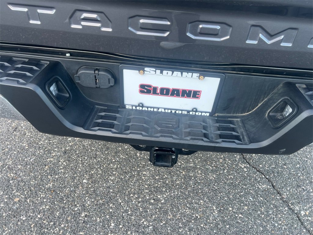 Used 2022 Toyota Tacoma SR5 image 25