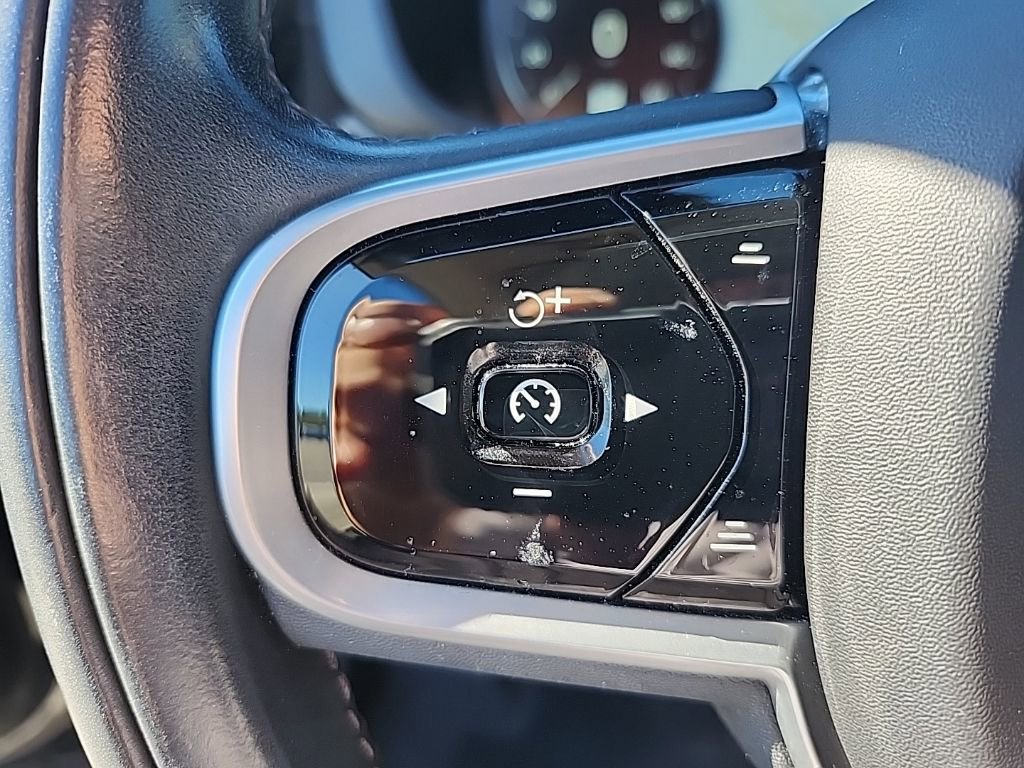 Used 2021 Volvo XC60 T5 Inscription w/ Advanced Package image 28