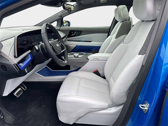 New 2026 Cadillac Optiq Luxury 1 image 16