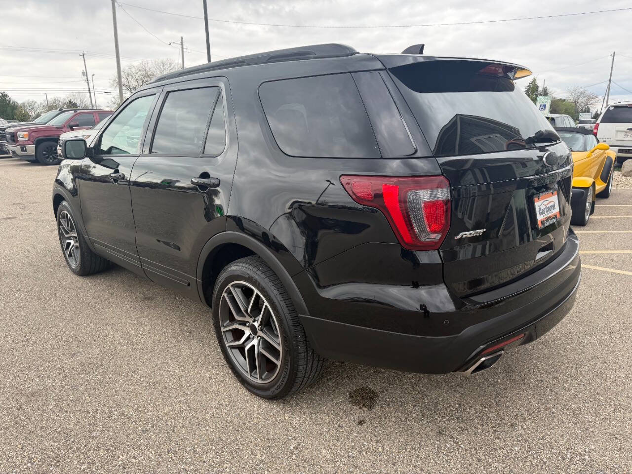 Used 2016 Ford Explorer Sport w/ Equipment Group 401A AWD/4WD image 3