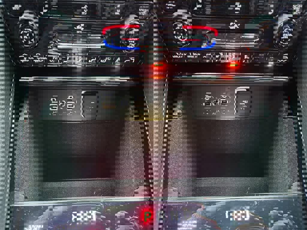 Used 2021 Jeep Grand Cherokee L Limited image 19