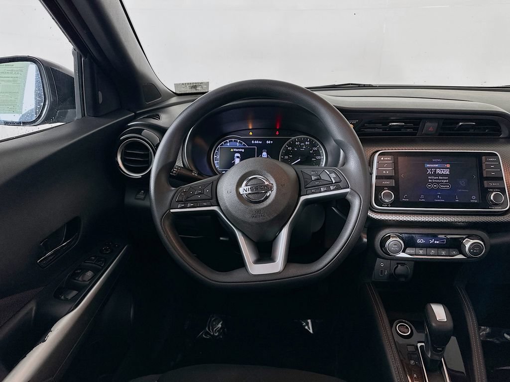 Used 2019 Nissan Kicks SV FWD image 28