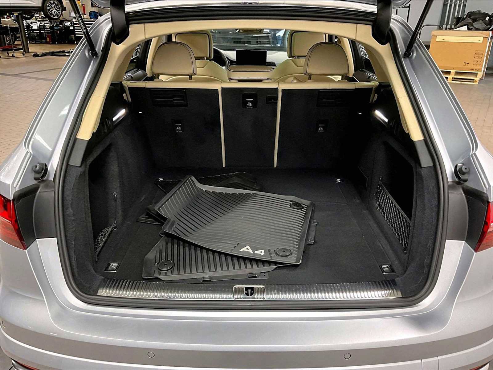 Used 2024 Audi A4 2.0T allroad Premium Plus w/ Premium Plus Package image 39