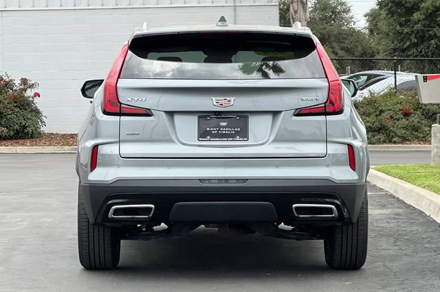 Used 2024 Cadillac XT4 Premium Luxury AWD/4WD image 5