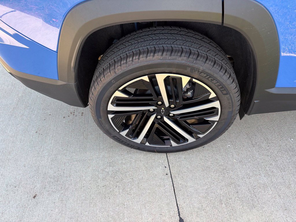 New 2027 Chevrolet Equinox RS FWD image 54
