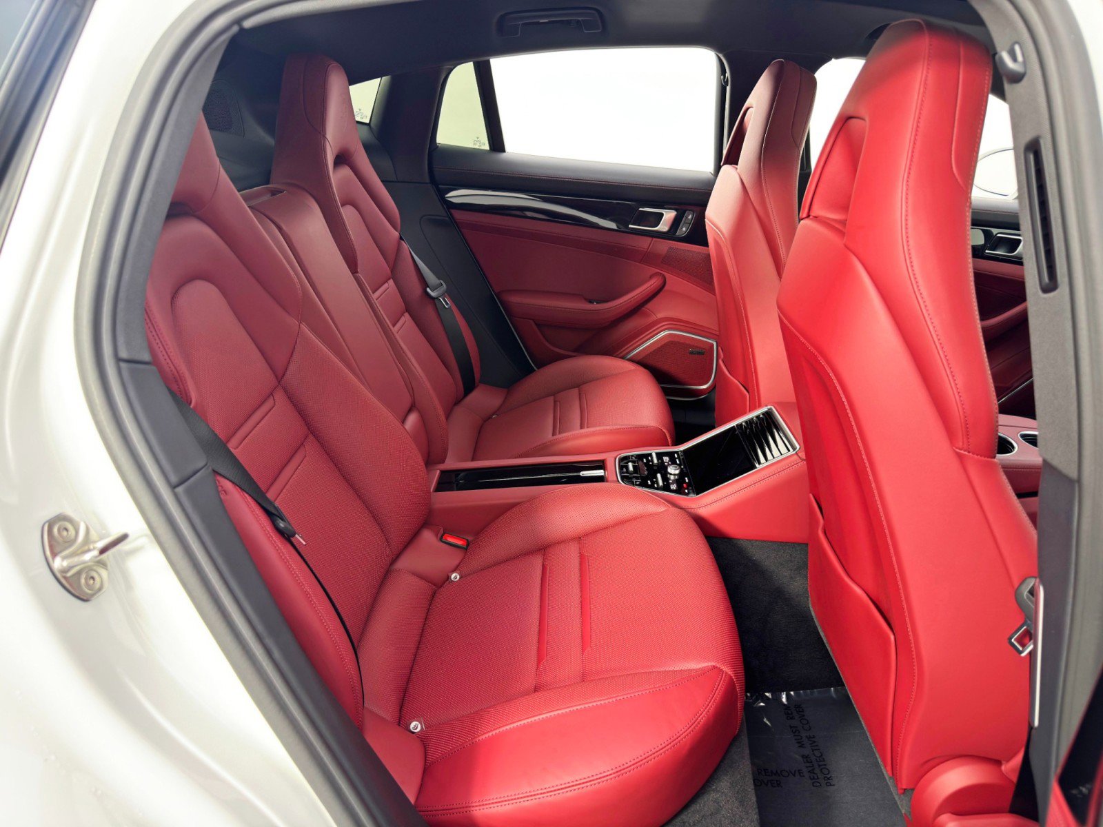 Used 2023 Porsche Panamera Platinum Edition w/ Smoking Package image 45