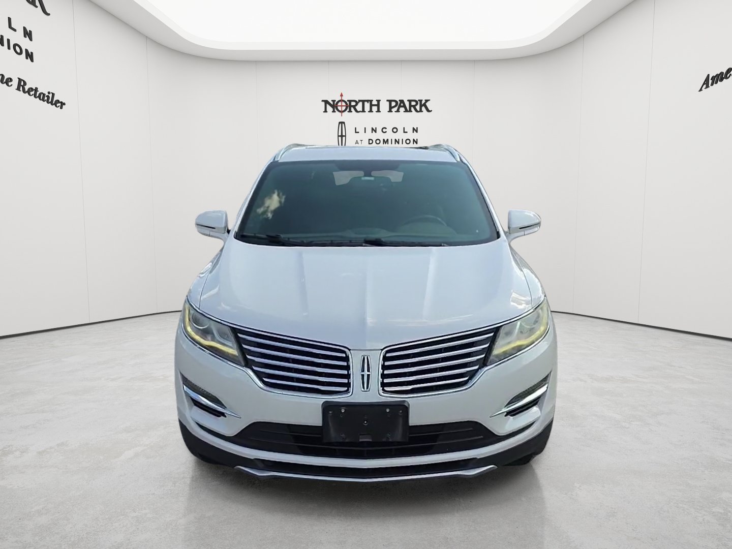 Used 2015 Lincoln MKC FWD w/ Equipment Group 102A Reserve image 8