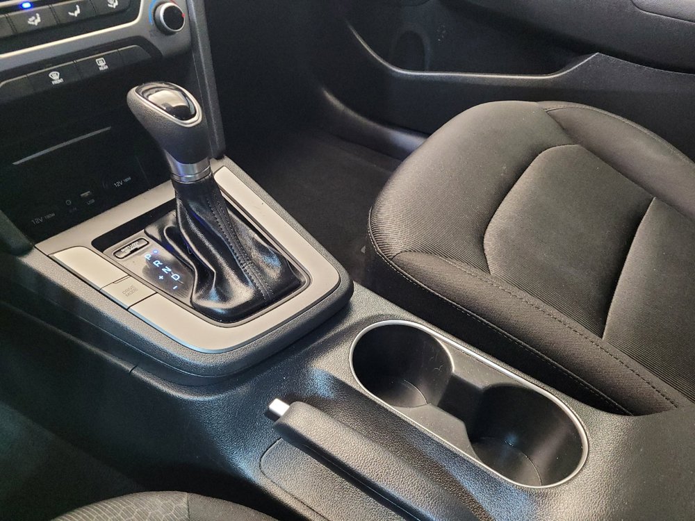 Used 2018 Hyundai Elantra SEL image 26