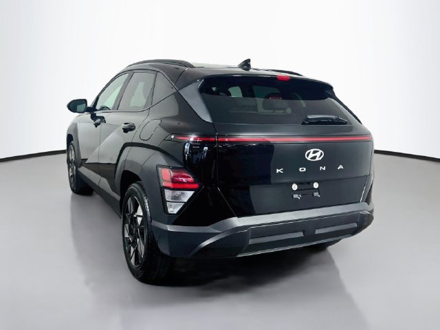 Used 2025 Hyundai Kona SEL FWD image 7