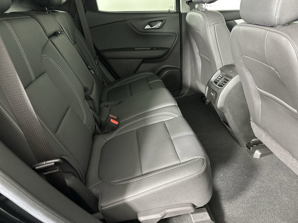 Used 2023 Chevrolet Blazer LT w/ Midnight/Sport Edition image 29