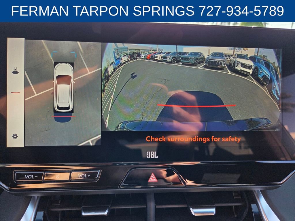 Used 2023 Toyota Venza Limited image 28