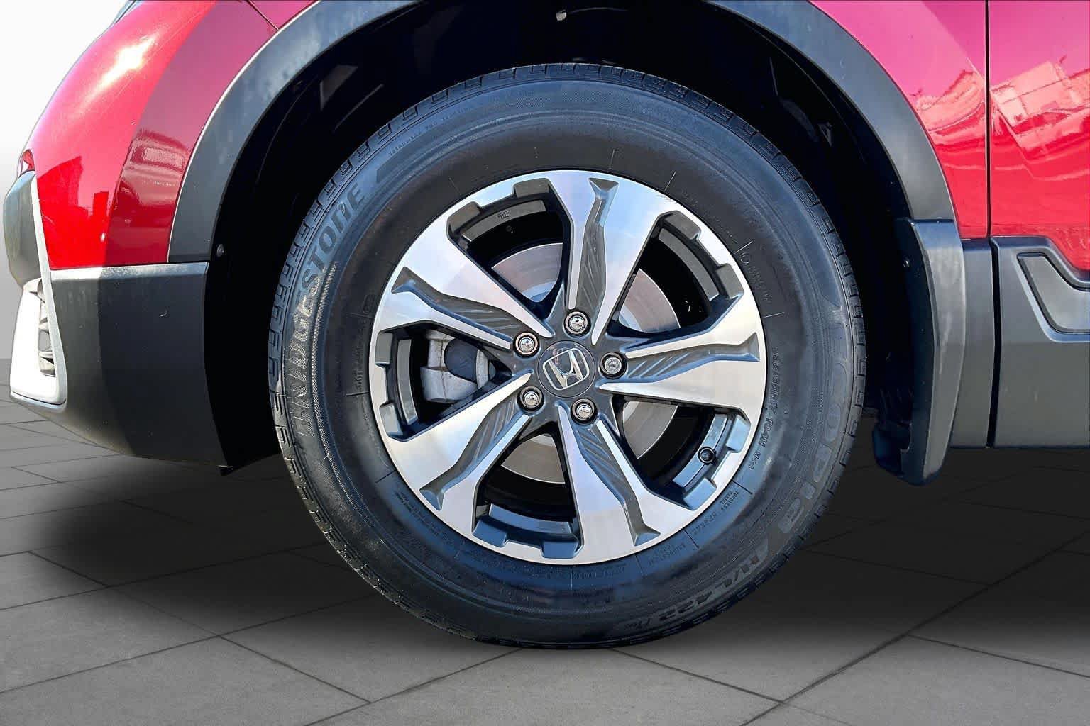 Used 2021 Honda CR-V LX image 11