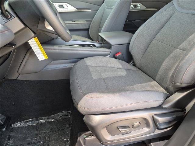 New 2026 Ford Explorer Active RWD image 4