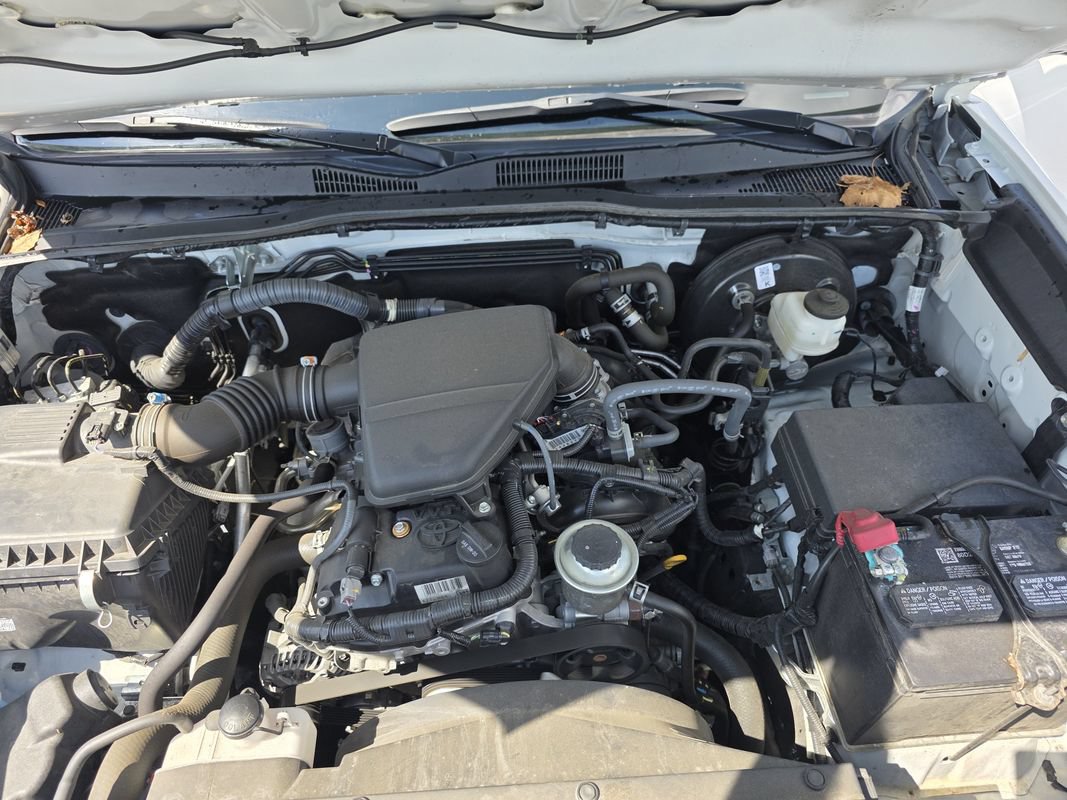 Used 2022 Toyota Tacoma SR w/ SX Package AWD/4WD image 29