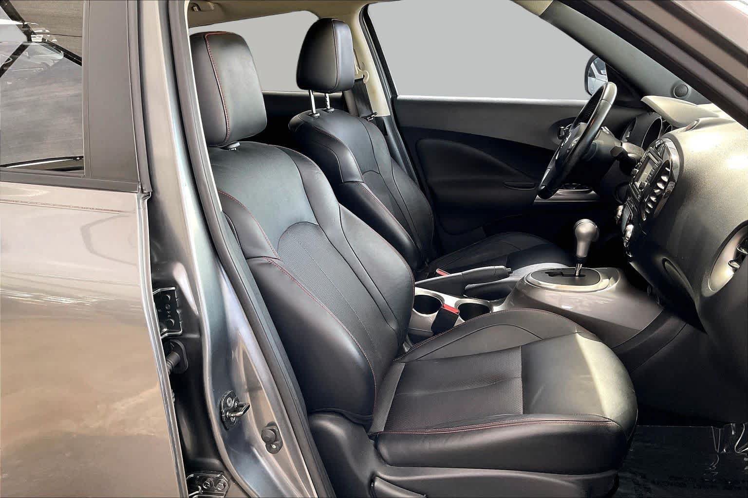 Used 2012 Nissan Juke SL FWD image 8