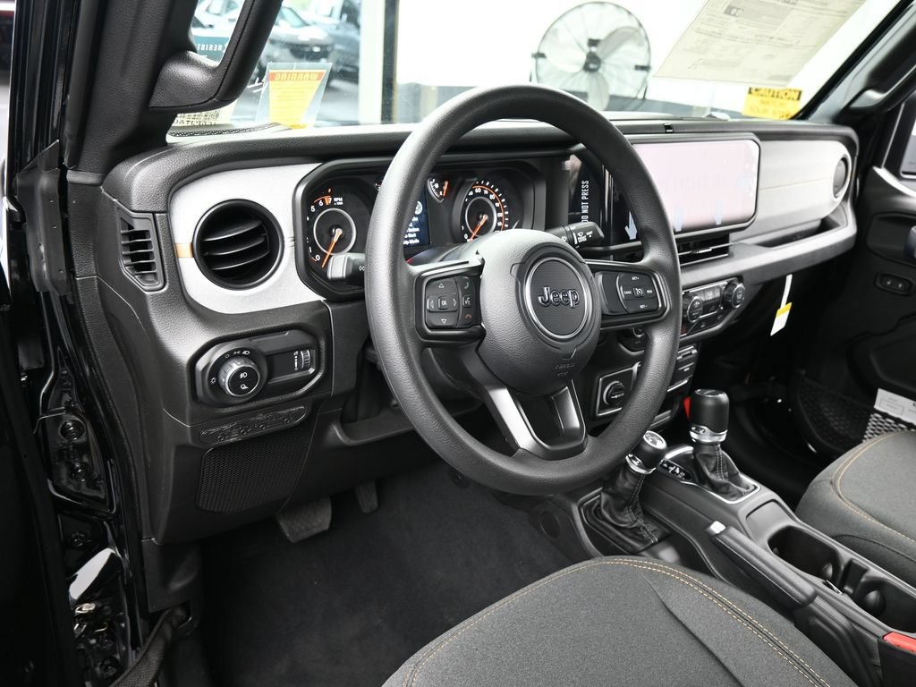 New 2026 Jeep Gladiator Sport AWD/4WD image 10