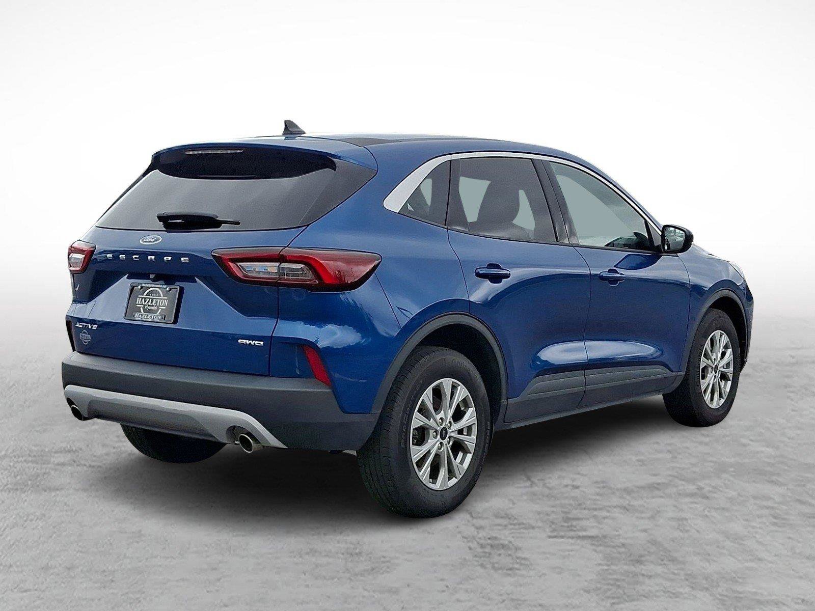 Used 2023 Ford Escape Active AWD/4WD image 6