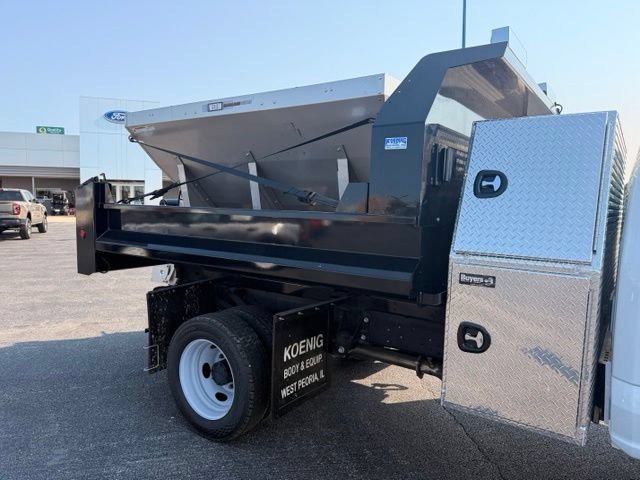 New 2026 Ford F550 4x4 Regular Cab Super Duty image 4
