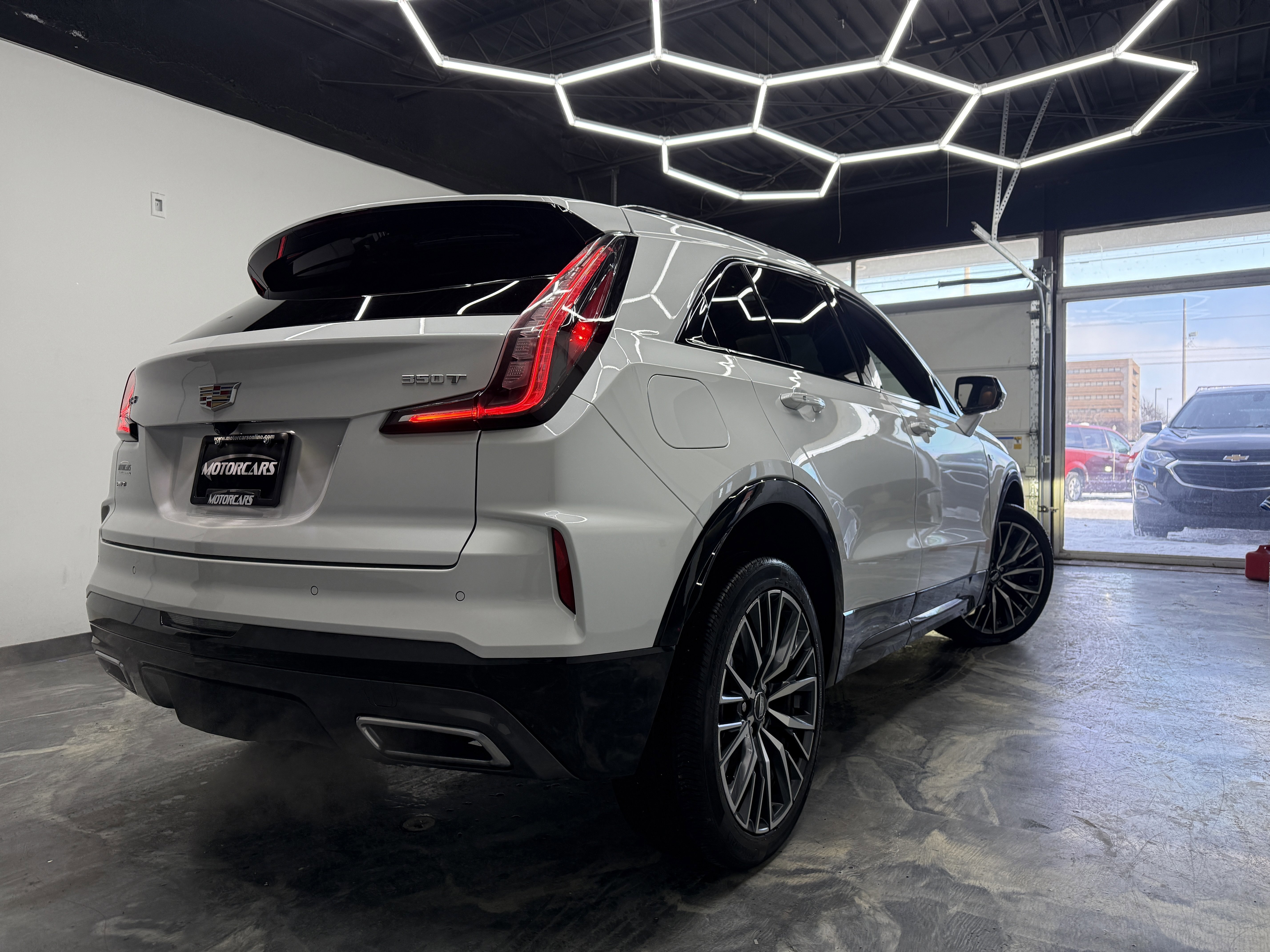 Used 2024 Cadillac XT4 Sport image 3