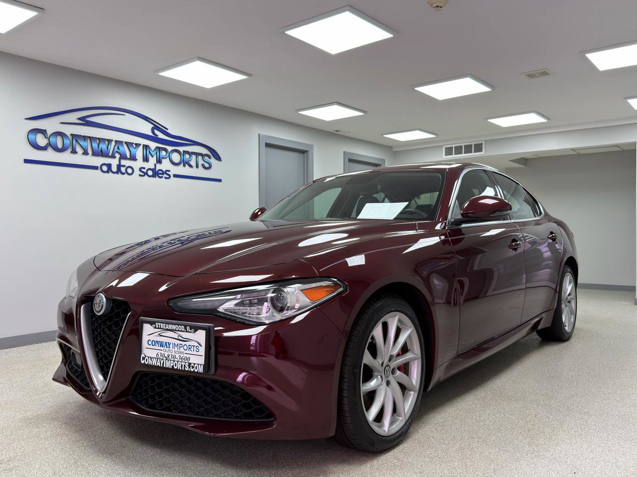 Used 2018 Alfa Romeo Giulia AWD image 1