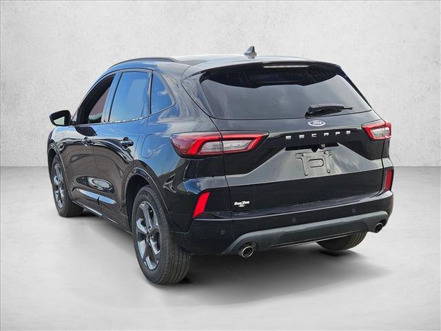 Used 2023 Ford Escape ST-Line w/ Tech Pack #1 FWD image 7