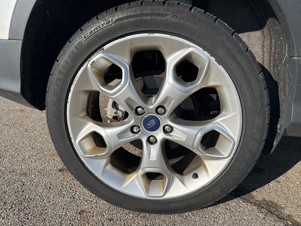 Used 2013 Ford Escape Titanium AWD/4WD image 6