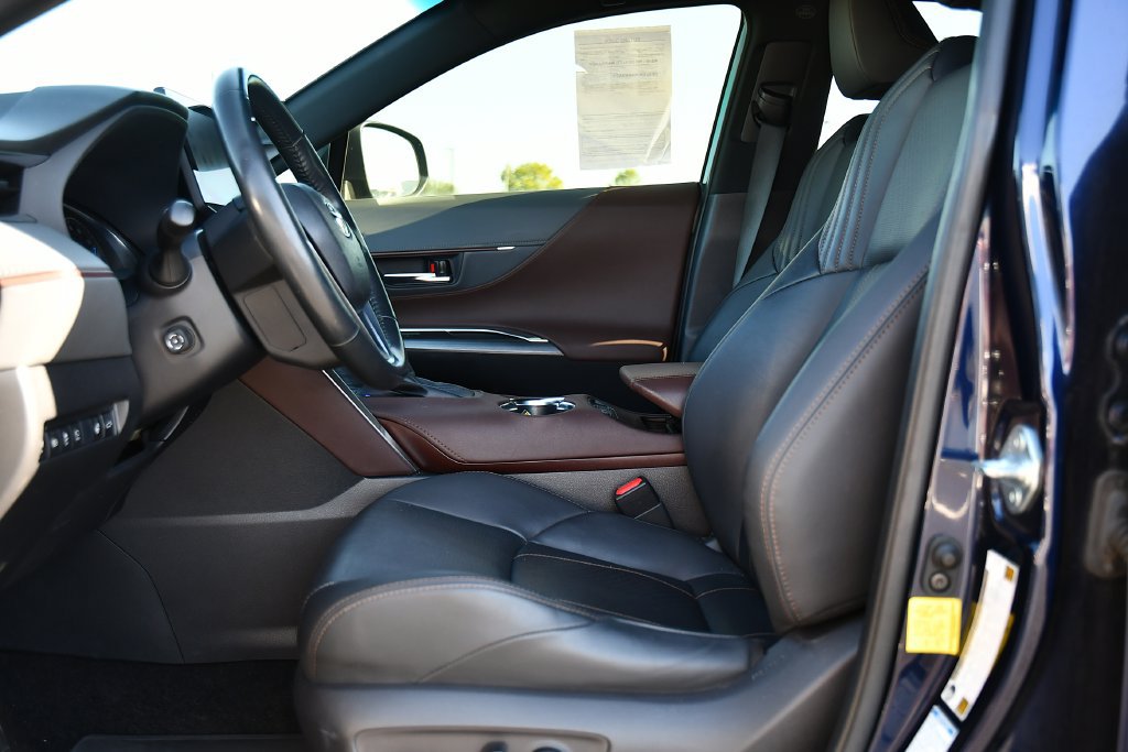 Used 2021 Toyota Venza Limited w/ Advanced Technology Package AWD/4WD image 15