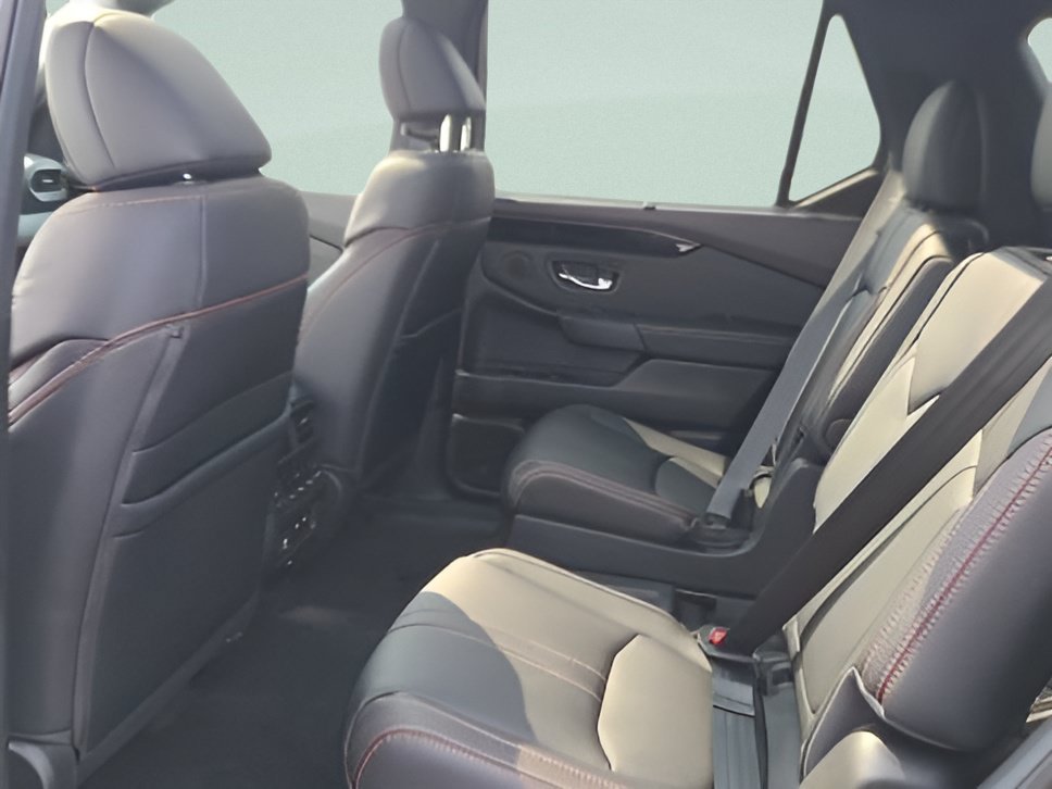 New 2026 Honda Pilot TrailSport image 18