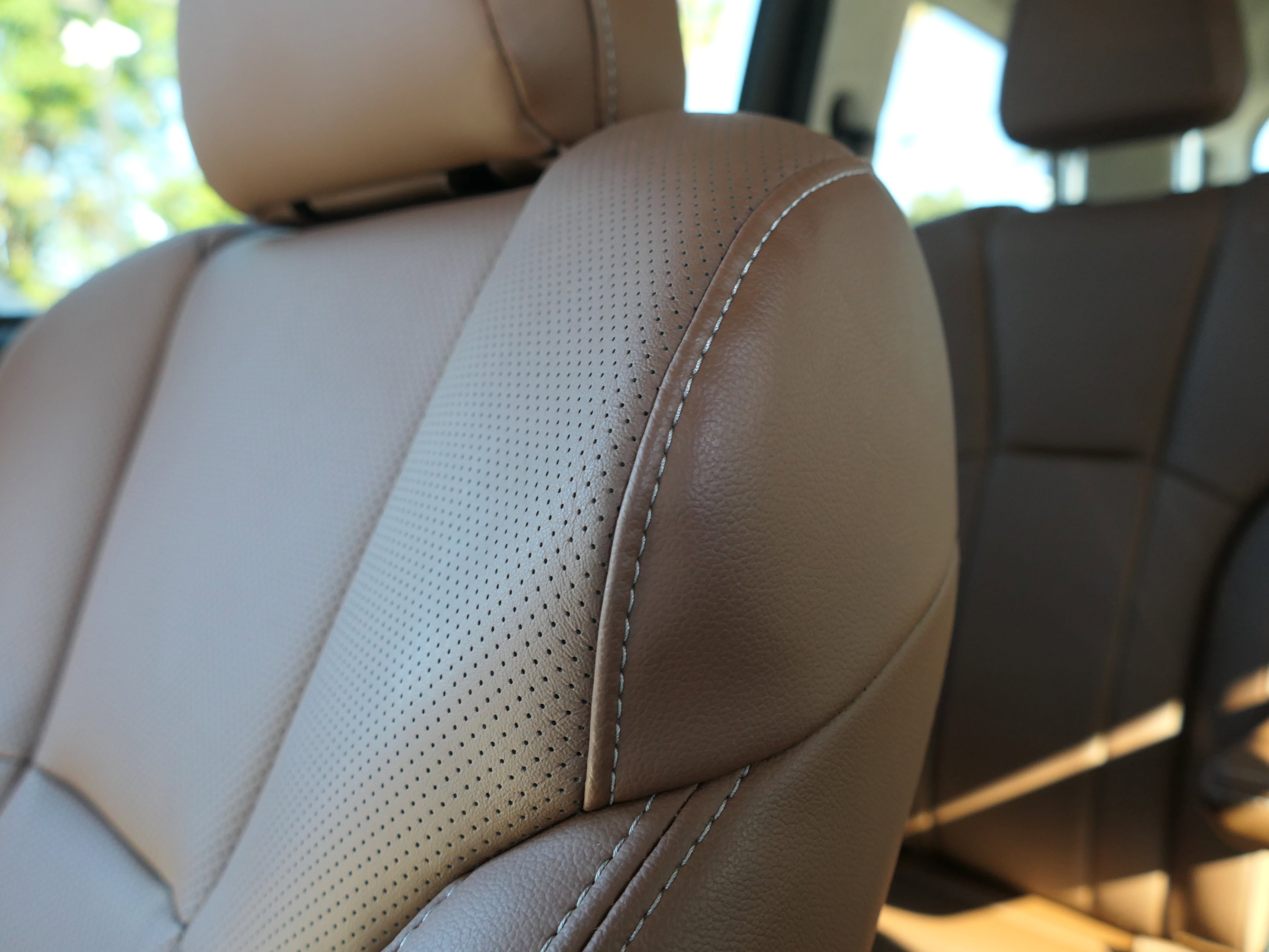 Certified 2025 Subaru Ascent Touring image 11