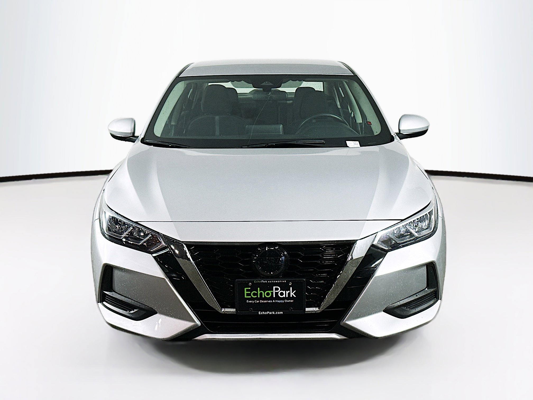 Used 2023 Nissan Sentra SV image 2