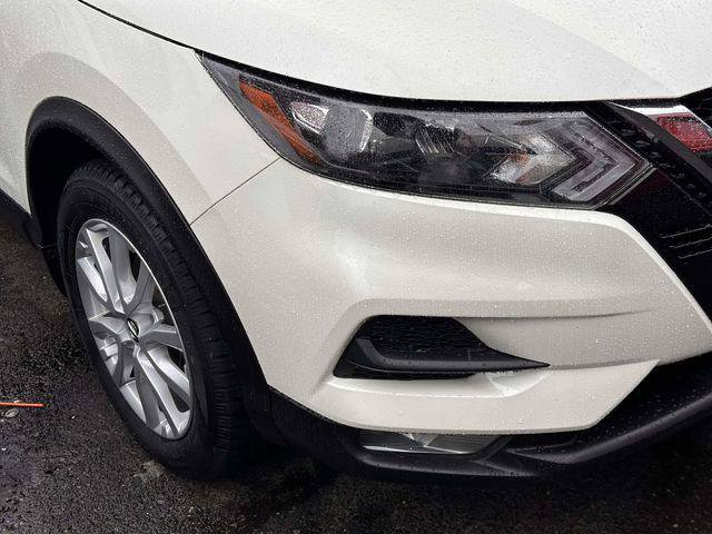 Used 2022 Nissan Rogue Sport SV w/ Technology Package AWD/4WD image 7