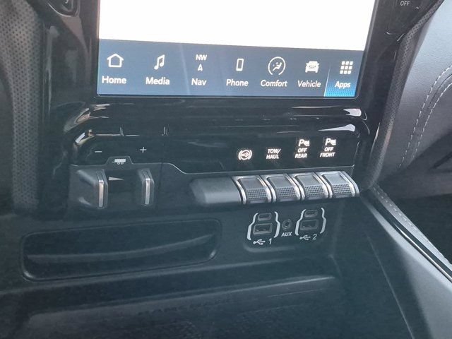 Used 2022 RAM 3500 Limited AWD/4WD image 36