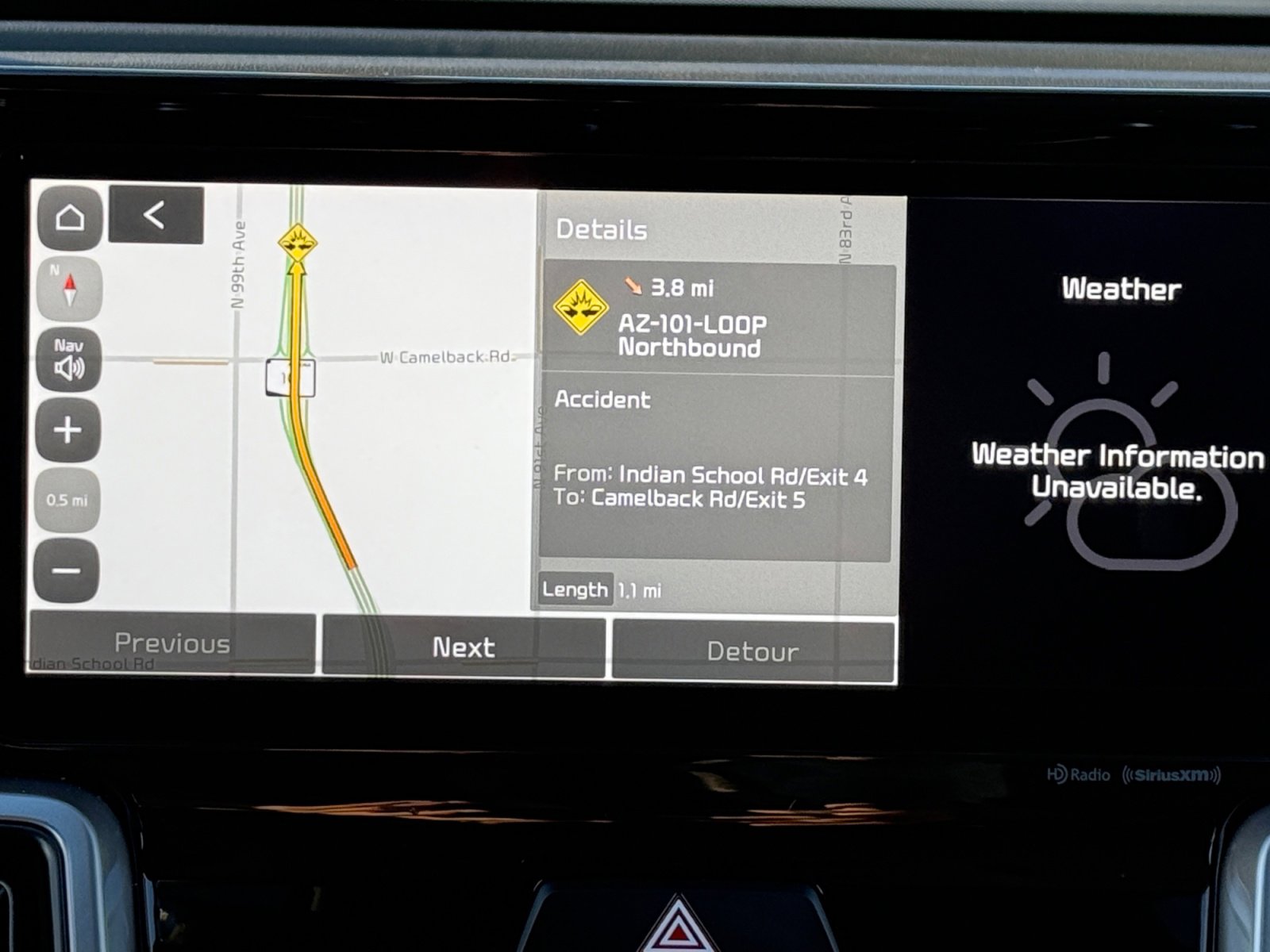 Used 2023 Kia Sorento S w/ Panoramic Sunroof Package image 23