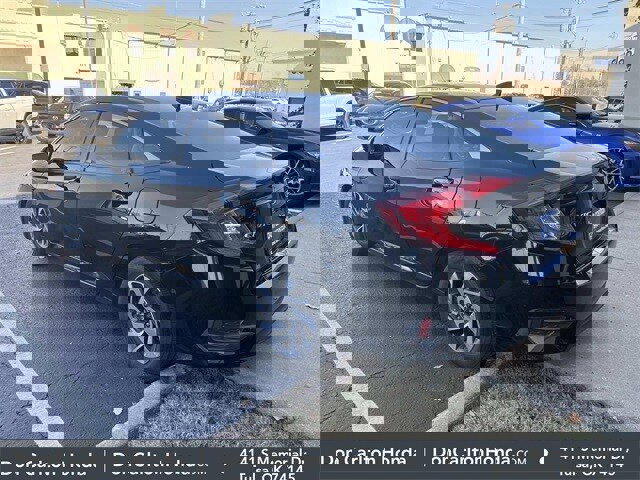 Used 2017 Honda Civic EX image 6