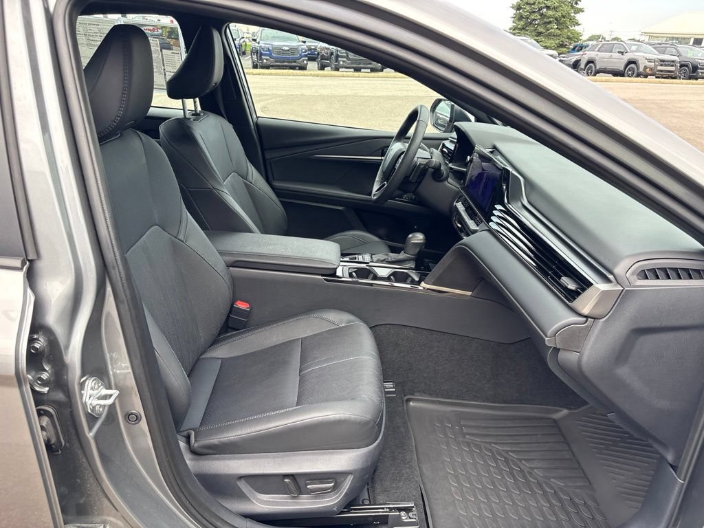Used 2025 Toyota Camry XSE w/ Premium Plus Package FWD image 10