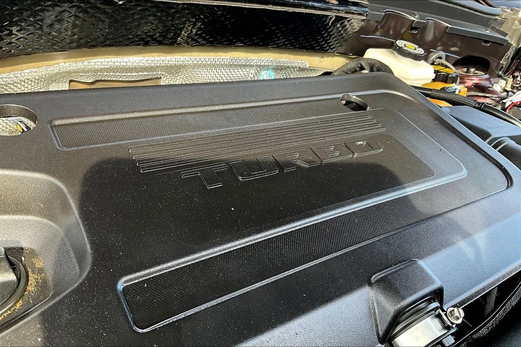 Used 2021 Buick Envision Avenir image 44