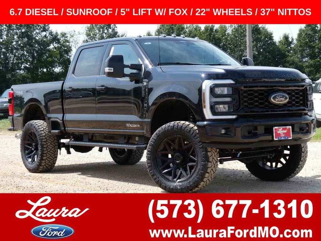 New 2026 Ford F250 Lariat w/ Black Appearance Package