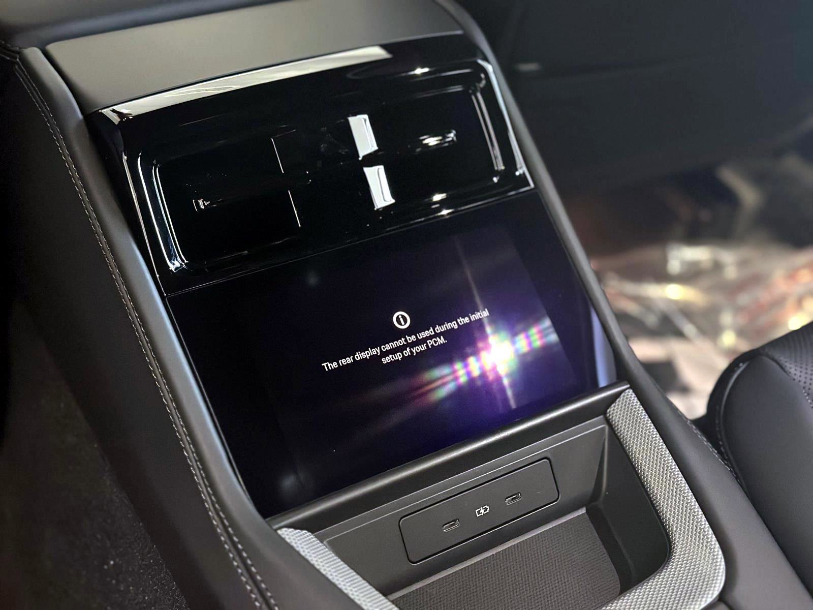 New 2025 Porsche Panamera 4 image 14