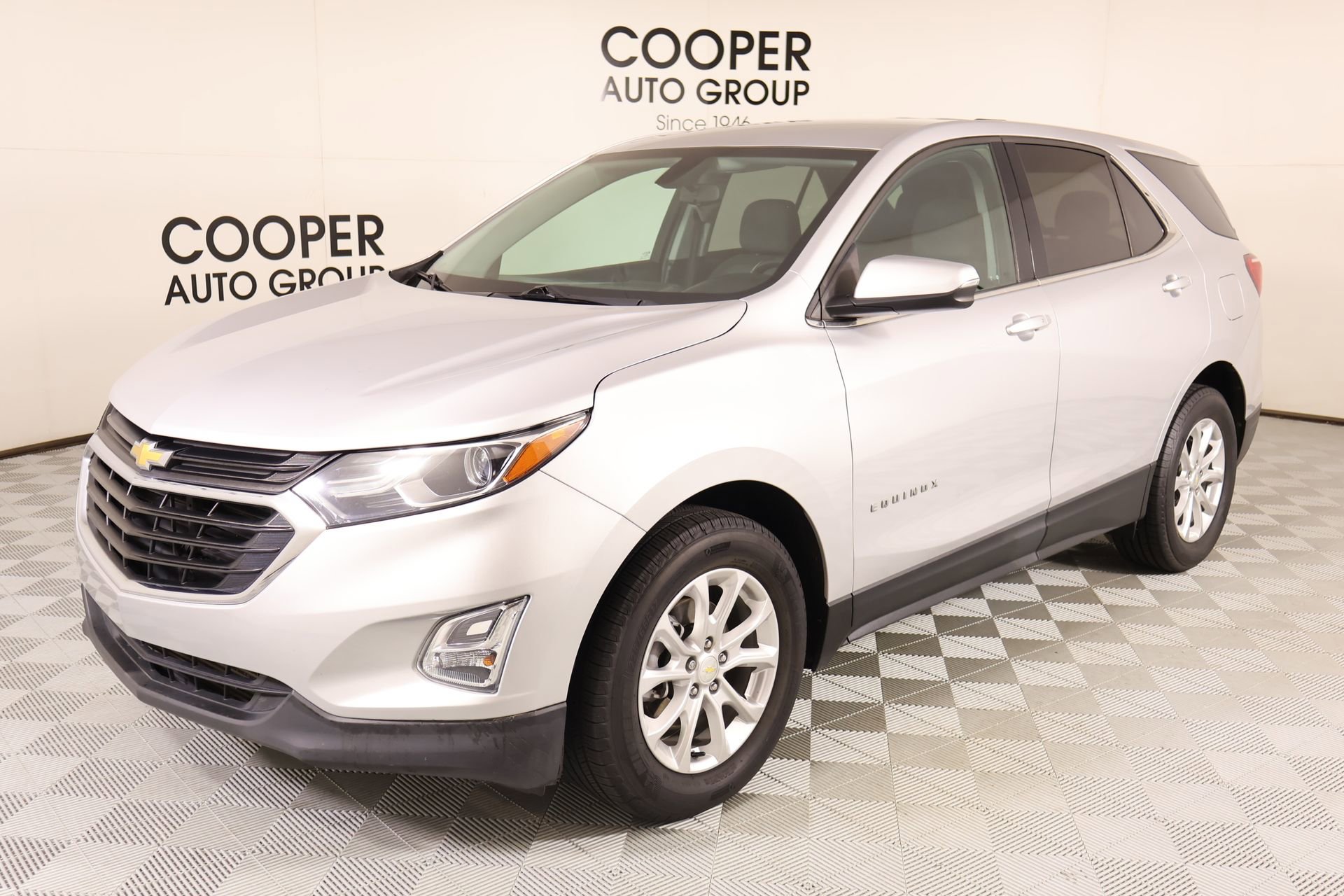 Used 2019 Chevrolet Equinox LT FWD image 10