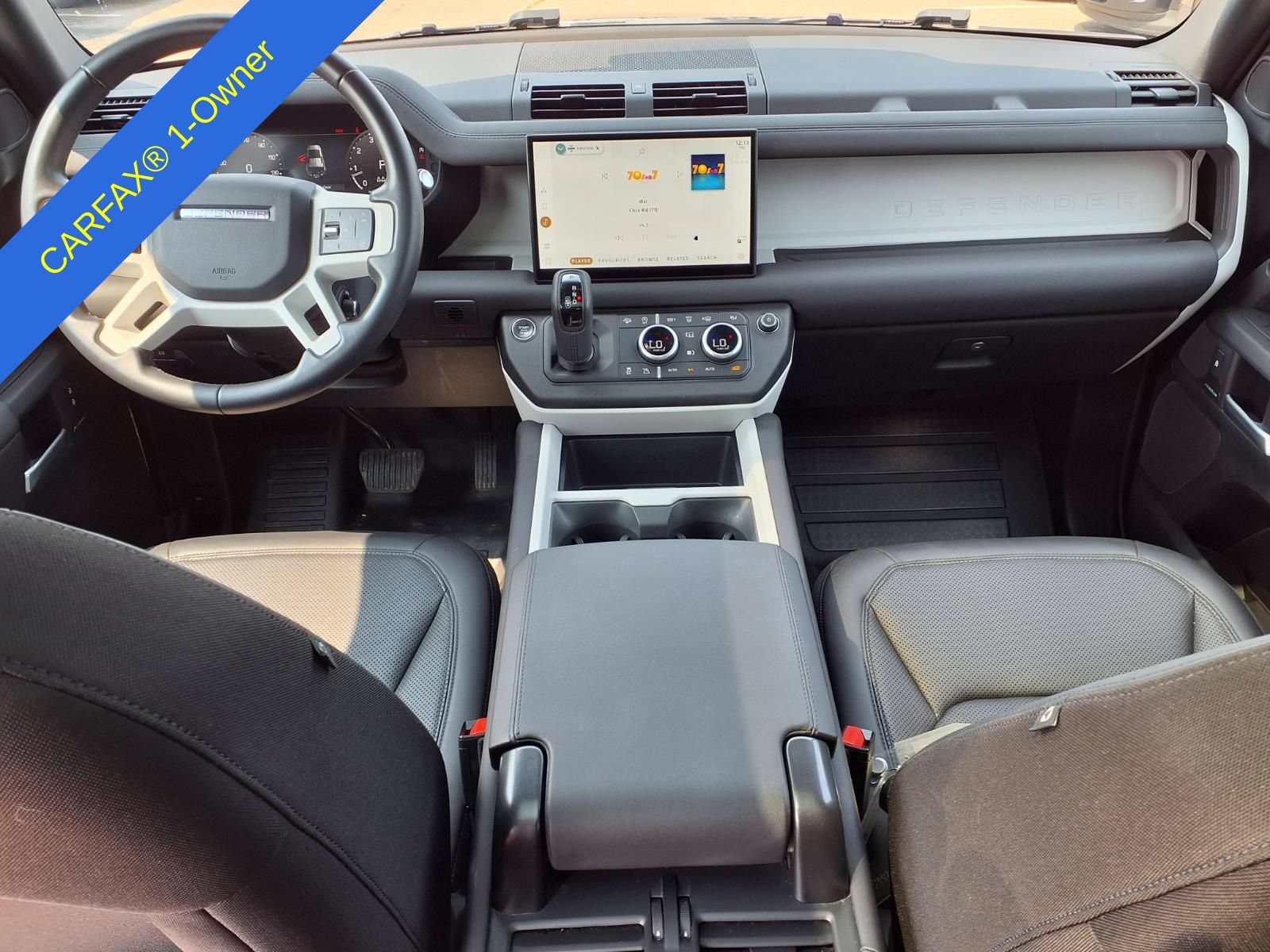 Used 2025 Land Rover Defender 110 S AWD/4WD image 12