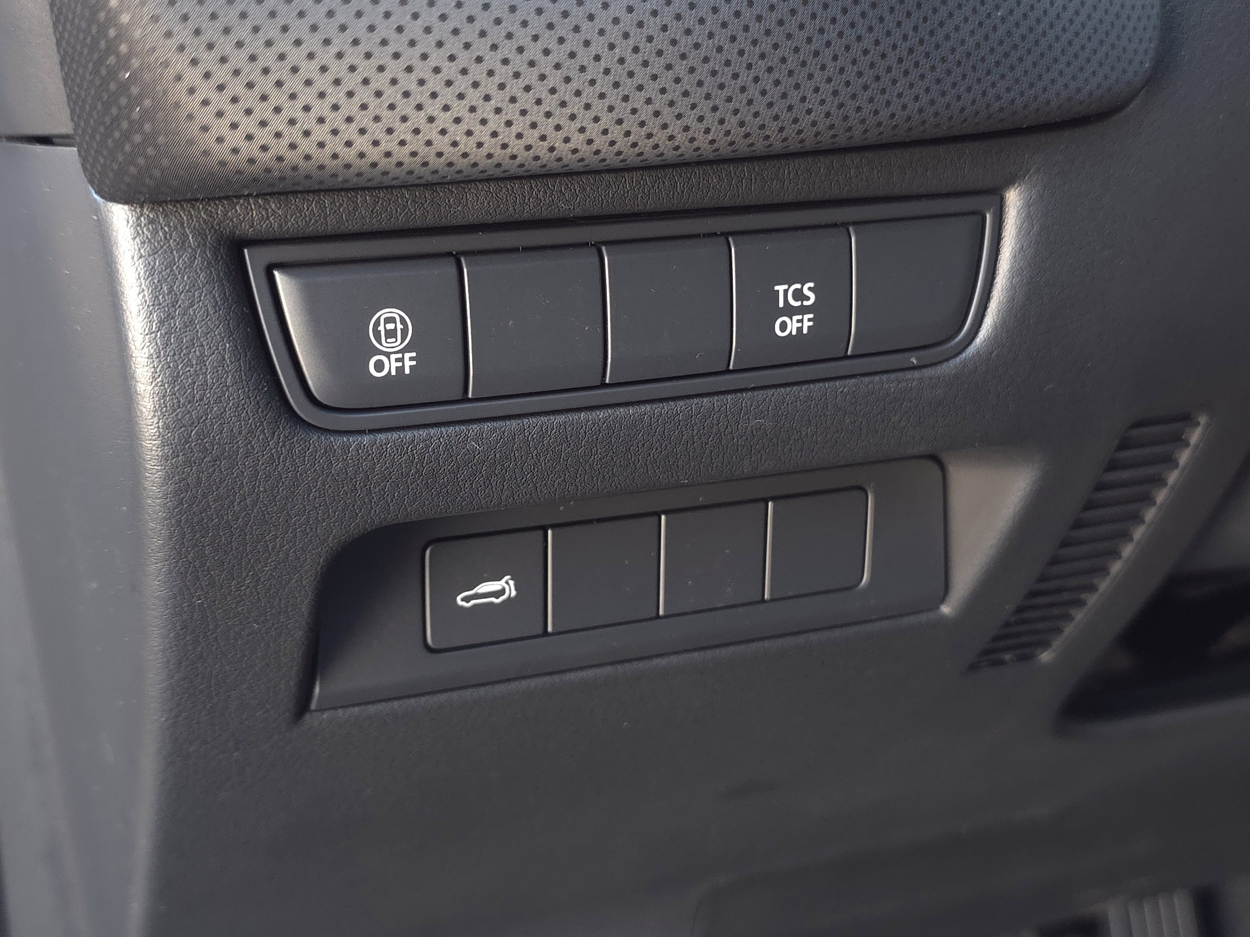 New 2025 MAZDA CX-50 AWD 2.5 S w/ Weather Package image 25