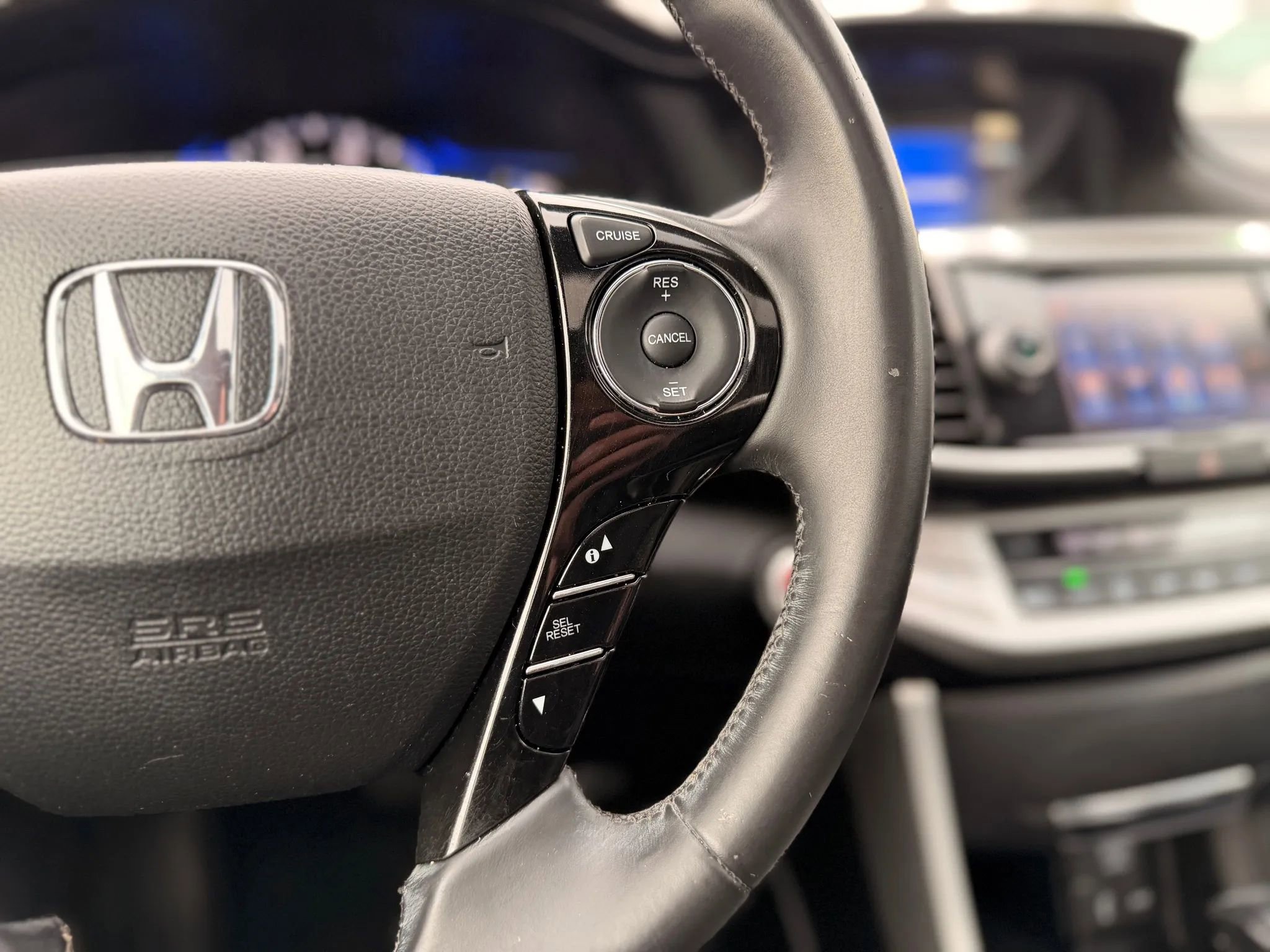 Used 2015 Honda Accord EX-L image 33