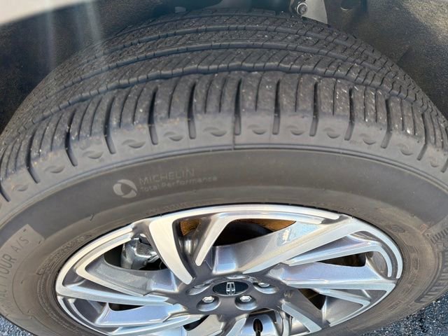 Certified 2024 Lincoln Corsair AWD w/ Equipment Group 101A image 30