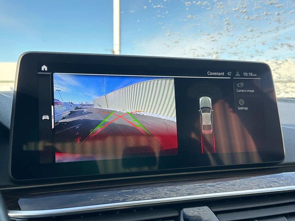 Used 2021 BMW 530i xDrive w/ Convenience Package image 29